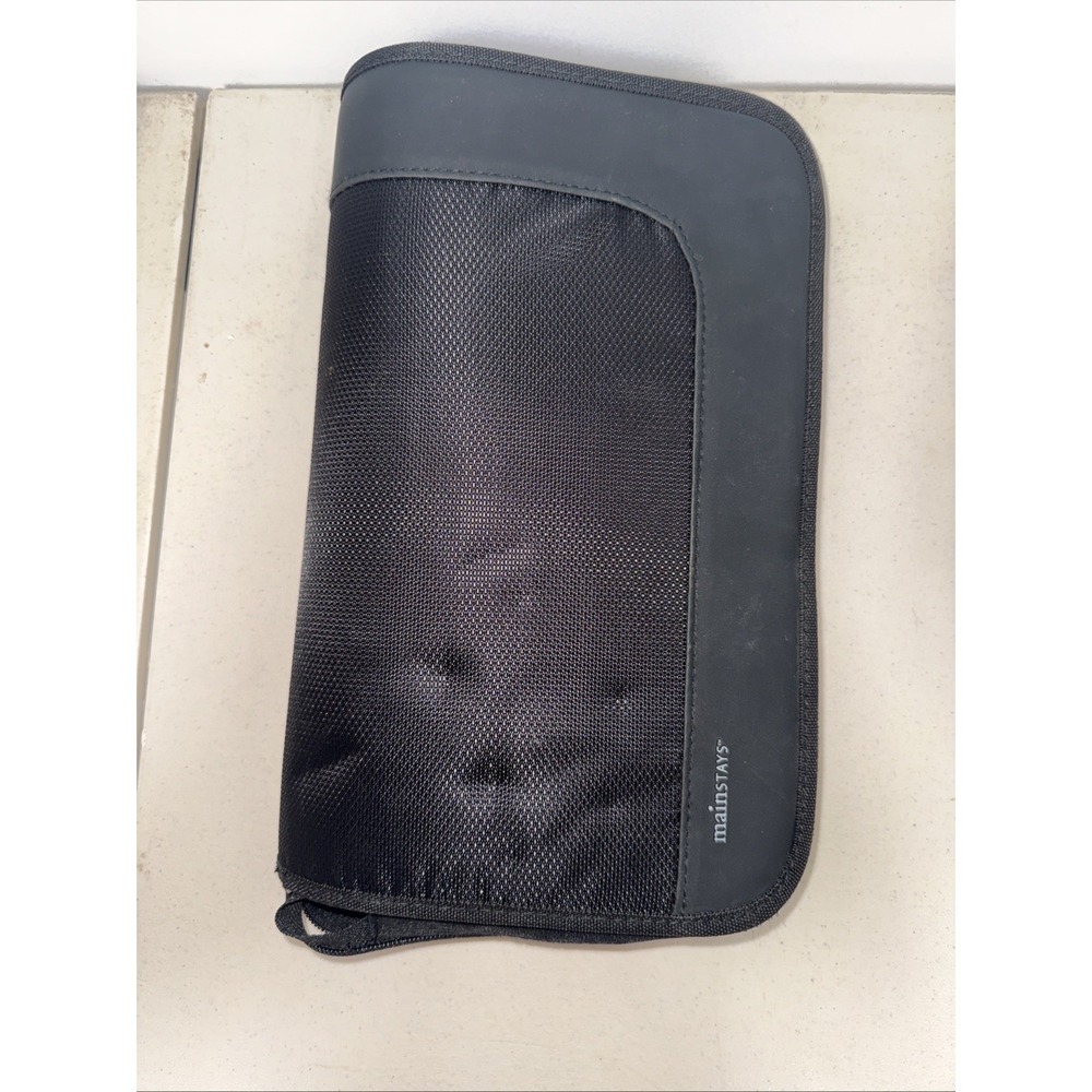 Mainstays CD DVD Organizer 96 Disc Logic Holder Binder Case Zippered